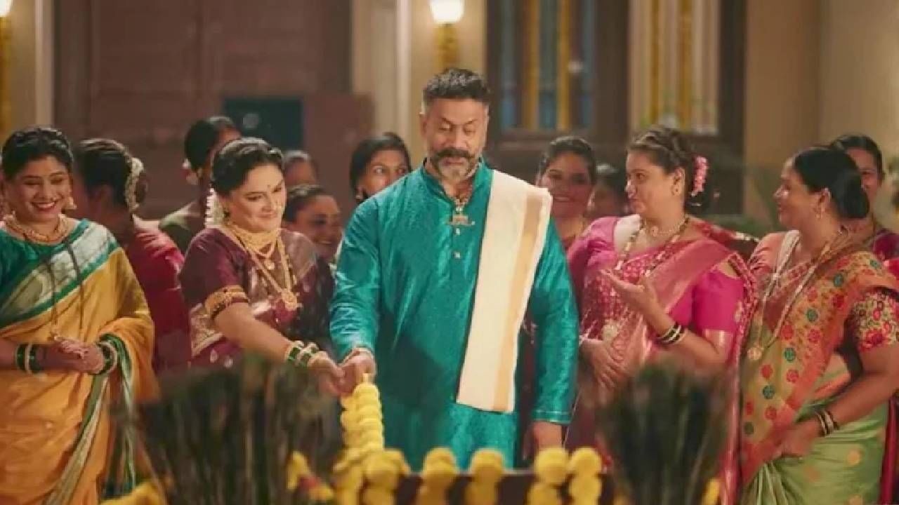 काही दिवसांपूर्वीच स्टार प्रवाह वाहिनीवर सुरु झालेली 'हळद रुसली कुंकू हसलं' ही मालिका प्रेक्षकांची मनं जिंकत असतानाच आता 'नशिबवान' आणि 'लपंडाव' या नव्याकोऱ्या मालिकांच्या प्रोमोने संपूर्ण महाराष्ट्राचं लक्ष वेधून घेतलं आहे. नशिबवान मालिकेतून सुप्रसिद्ध अभिनेत्री सोनाली खरे प्रेक्षकांच्या भेटीस येणार आहे. 
