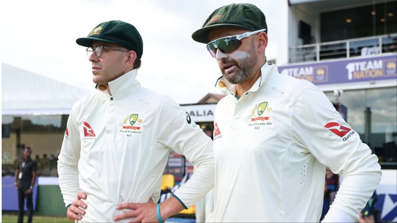 भारत दौऱ्यासाठी ऑस्ट्रेलिया ए  टीमची घोषणा करण्यात आली आहे. सप्टेंबर महिन्यात भारतात होणाऱ्या एकूण 5 सामन्यांसाठी (4 दिवसीय 2 कसोटी सामने आणि 3 अनऑफशियल वनडे) संघ जाहीर करण्यात आला आहे. या 14 सदस्यीय संघातील 3 खेळाडूंच्या कामगिरीकडे ऑस्ट्रेलियाच्या निवड समितीचं विशेष लक्ष असणार आहे. या दौऱ्यातील कामगिरीच्या आधारावर हे खेळाडू ऑस्ट्रेलियाच्या वरिष्ठ संघात जागा कायम करु  शकणार की नाहीत? हे ठरवलं जाऊ शकतं. (Photo Credit : Getty Images)