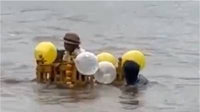 तब्बल 21 वर्षांनी मुलगा झाला,बाळाला पाळण्यात ठेवून कृष्णेच्या पात्रात प्रवास करीत नवस केले पुर्ण