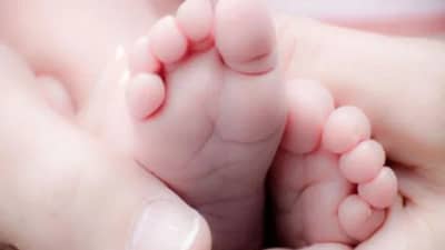 मुल जन्माला घाला अन् 6 लाख रुपये मिळवा, सरकारची तरुणांसाठी बंपर स्कीम