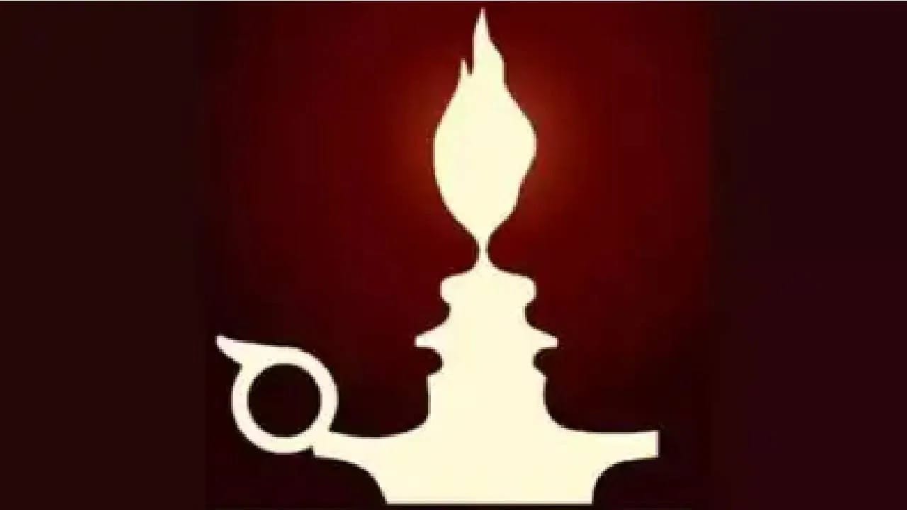 तुम्हाला मेणबत्ती दिसली की चेहरा? फक्त एक चित्र काही सेकंदात सांगेल तुमचं गुपित! तुम्हाला मेणबत्ती दिसली की चेहरा? फक्त एक चित्र काही सेकंदात सांगेल तुमचं गुपित!