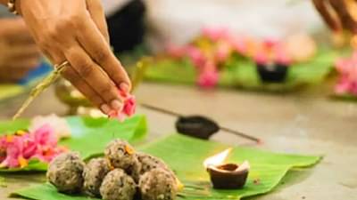 Pitru Paksha 2025 : पितृलोकातील एक दिवस पृथ्वीवर किती वर्षाचा असतो?; गरुड पुरणातील ही रोचक गोष्ट माहीत हवी