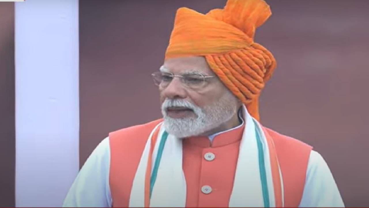 PM Modi : 12 वर्षांत पहिल्यांदाच मोदींकडून RSS चं कौतुक, राष्ट्रीय स्वयंसेवकांच्या सेवेबद्दल म्हणाले...