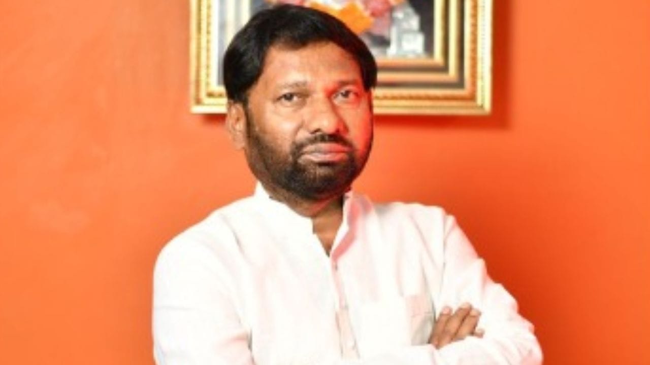 धाराशिव: प्रकाश विश्वनाथराव आष्टे लवकरच भाजपमध्ये, ग्रामीण राजकारणात नव्या पर्वाची नांदी धाराशिव: प्रकाश विश्वनाथराव आष्टे लवकरच भाजपमध्ये, ग्रामीण राजकारणात नव्या पर्वाची नांदी