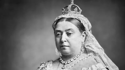 राणीचं नोकरावर प्रेम जडलं, राजघराण्याची डोकेदुखी वाढली, पुढे इतिहासच मिटवला