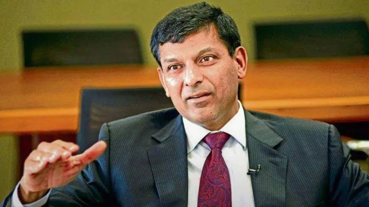 Raghuram Rajan : ट्रम्प यांच्या टॅरिफवर प्रसिद्ध अर्थतज्ज्ञ रघुराम राजन ...