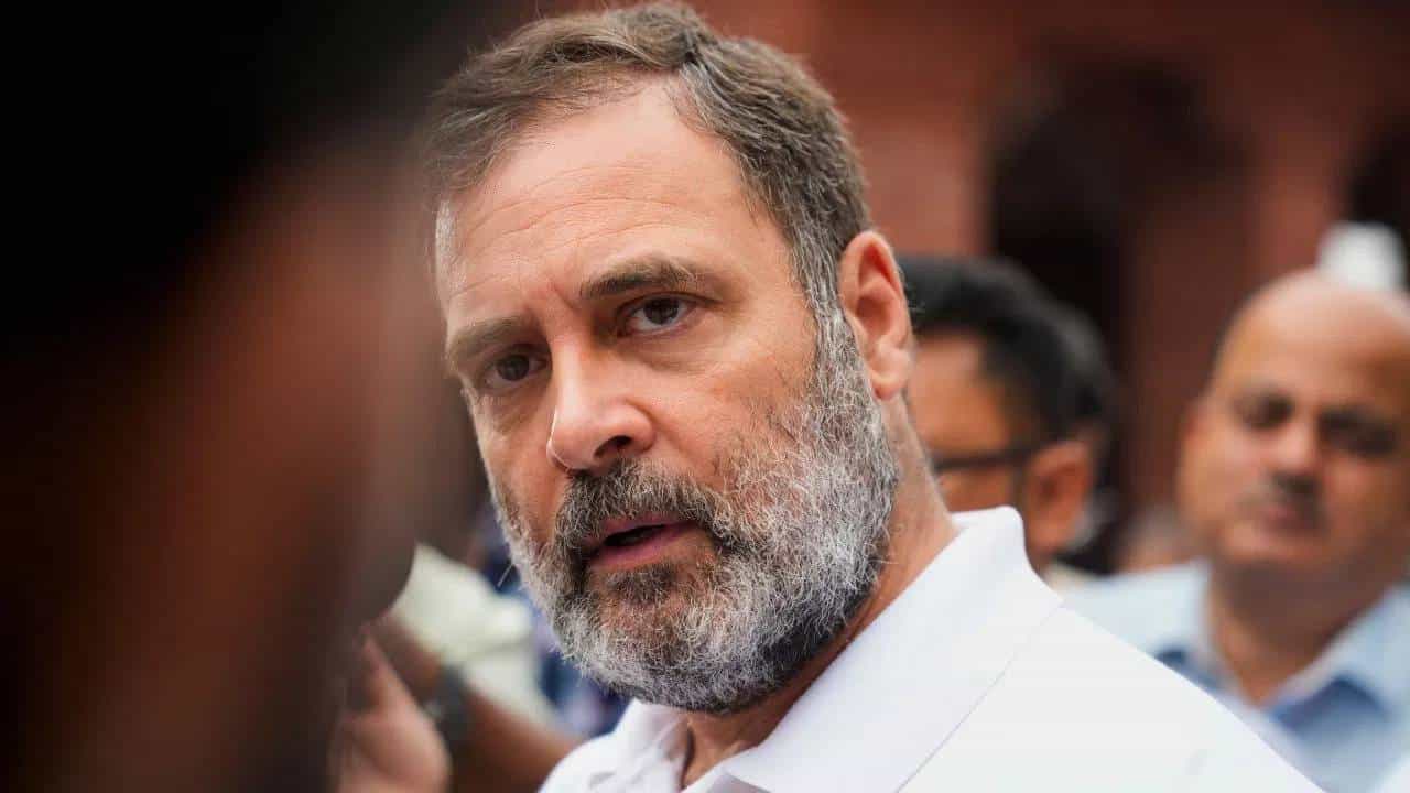 Supreme Court : राहुल गांधींबाबत सुप्रीम कोर्टाच सर्वात मोठ स्टेटमेंट, एक सच्चा भारतीय कधीच...