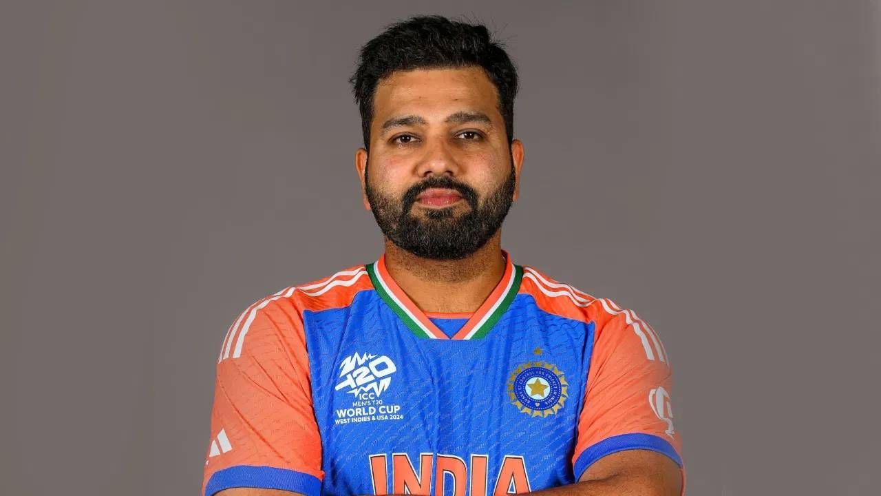 रोहित शर्मा या यादीत पहिलं नाव आहे. वर्ल्डकप विजयानंतर त्याने टी20 फॉर्मेटमधून निवृत्ती जाहीर केली. त्यामुळे आशिया कप स्पर्धेत खेळण्याचा प्रश्नच येत नाही. 