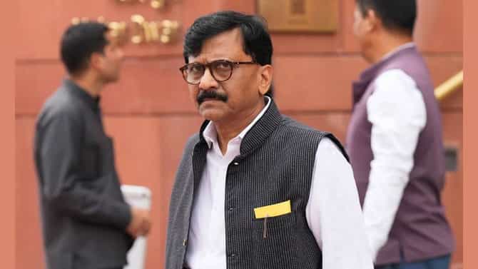 Sanjay Raut : उपराष्ट्रपतीपदाच्या निवडणुकीत ठाकरे गटाचं मत कुणाच्या पारड्यात?, संजय राऊत यांनी वाढवलं टेन्शन; काय म्हणाले?