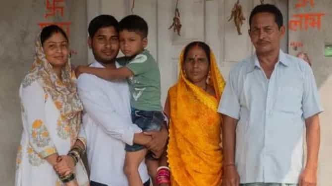 Success Story: डिलिव्हरी बॉय बनला उपजिल्हाधिकारी, वाचा सूरजच्या संघर्षाची कहाणी