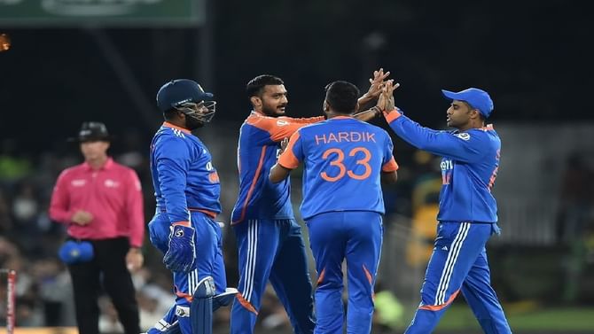 मिशन आशिया कप, बीसीसीआय निवड समिती भारतीय संघाची घोषणा केव्हा करणार? मिशन आशिया कप, बीसीसीआय निवड समिती भारतीय संघाची घोषणा केव्हा करणार?