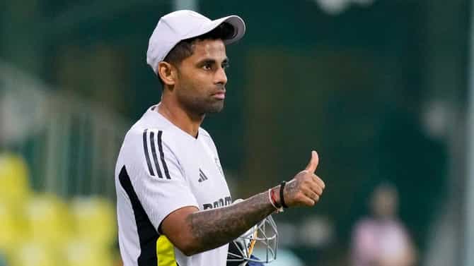Suryakumar Yadav : काही समजलं., आशिया कपआधी सूर्याची इंस्टा स्टोरी व्हायरल, कॅप्टनचं नक्की काय सुरुय?