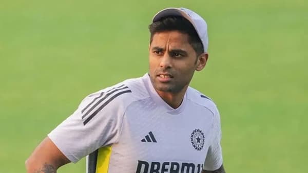Asia Cup 2025 आधी टीम इंडियाचा कॅप्टन फिक्स;शुबमनला मोठा झटका! सूर्याच्या फिटनेस टेस्टचा असा निकाल