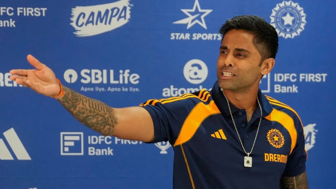 Asia Cup 2025 आधी टीम इंडियाच्या गोटातून मोठी बातमी, सूर्याच्या नेतृत्वात दुबईत काय होणार?