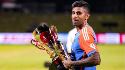 Suryakumar Yadav : सूर्यकुमार यादवला मोठा झटका, आशिया कपआधी टी 20i कॅप्टनसोबत काय झालं?