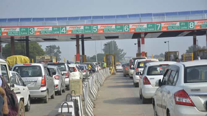 नागरिकांसाठी खुशखबरी ! 25 नॅशनल हायवेवरुन हटणार टोल प्लाझा,सरकारचा MLFF प्लान काय ?