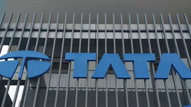 ट्रम्प यांनी टॅरिफ लावताच TATA कंपनीने टाकले असे फासे, युरोपमध्ये स्थिती मजबूत