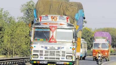 ट्रकवरील हॉर्न ओके प्लीज आणि ओके टाटा चा अर्थ काय? जाणून घ्या