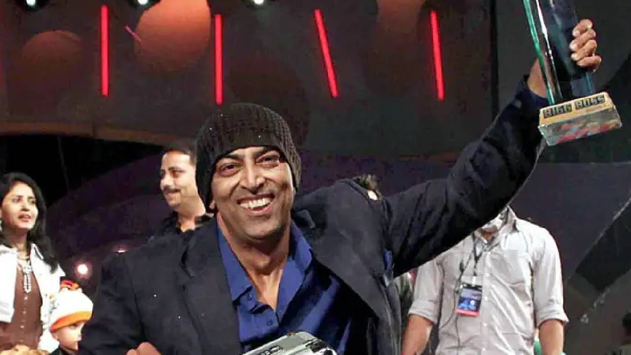 तिसऱ्या सिझनमध्ये अभिनेता विंदु दारा सिंह विजेता ठरला होता. त्यालासुद्धा एक कोटी रुपये बक्षिसाची रक्कम मिळाली होती. सध्या तो 'सन ऑफ सरदार 2' या चित्रपटातून प्रेक्षकांच्या भेटीला येत आहे. 
