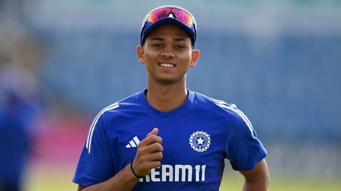 Asia Cup 2025 : यशस्वी-ऋषभला आशिया कपमधून डच्चू! कुणाला संधी? Asia Cup 2025 : यशस्वी-ऋषभला आशिया कपमधून डच्चू! कुणाला संधी?