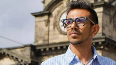 जीभ बाहेर..डोळेही फिरवले..दिसतंय फक्त डोकं! युजवेंद्र चहलचा अशी का झाली अवस्था?