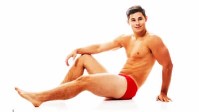 त्या एका चुकीमुळे पुरुषांची कसोटी; स्टाईलच्या नादात मोठे नुकसान, अंडरवेअर विषयी तज्ज्ञांचा तो सल्ला अजिबात विसरू नका