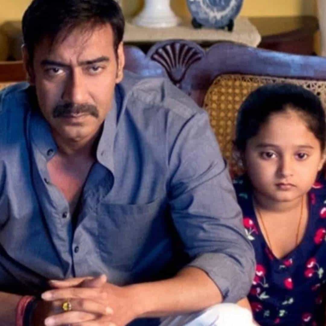 बॉलिवूडचा सुपरस्टार अजय देवगणने आपल्या करिअरमध्ये अनेक हिट चित्रपट दिले आहेत. या चित्रपटांमध्ये त्याच्या दृश्यम सिनेमाला जितकं प्रेम मिळालं, तितकं प्रेम दुसऱ्या कुठल्या चित्रपटाला मिळालं नाही. हा त्याचा सर्वात डिसेंट आणि सुपरहिट चित्रपट आहे. या फिल्मची कास्ट सुद्दा खूप लोकप्रिय झालेली.