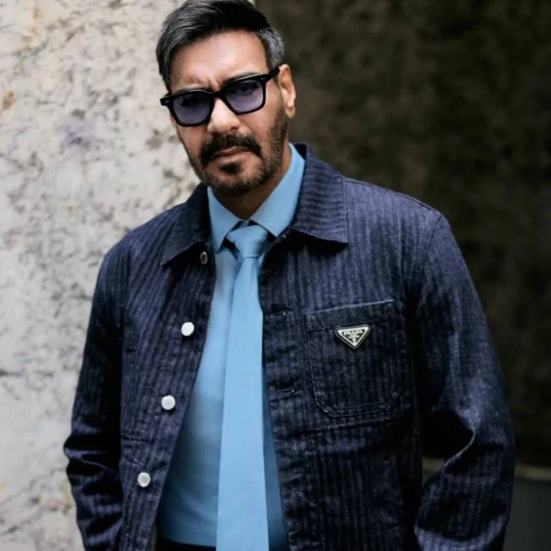 अजय देवगणची साऊथच्या इंडस्ट्रीवर नजर आहे. तिथल्या अनेक चित्रपटांचा हिंदीमध्ये रिमेक केलाय. अजय देवगण कन्नड़ डायरेक्टर जेपी थुमिनाडसोबत पुढचा चित्रपट करु शकतो. 