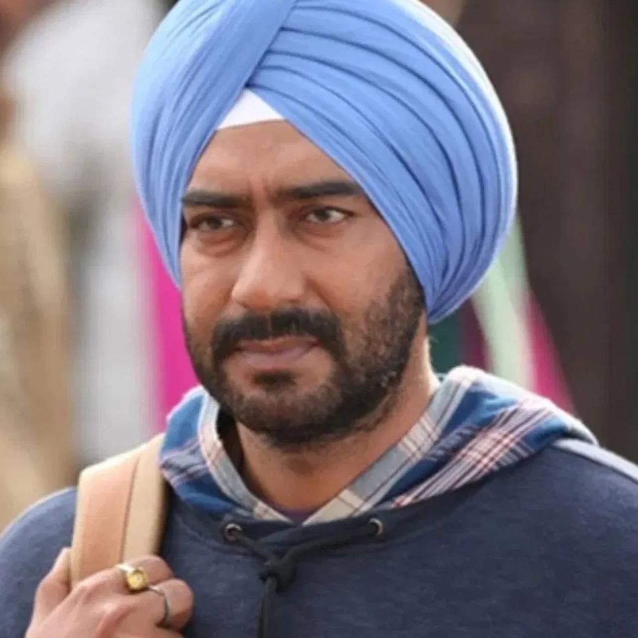 अभिनेता अजय देवगणचा नुकताच कॉमेडी चित्रपट 'सन ऑफ सरदार 2' थिएटरमध्ये रिलीज झाला. आता अशी बातमी आहे की, अभिनेता साऊथ इंडस्ट्रीतील डायरेक्टरसोबत हातमिळवणी करु शकतो. 