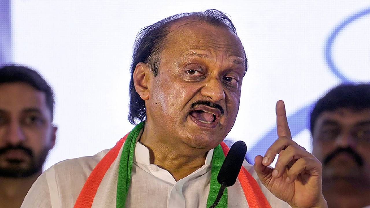 Ajit Pawar : चेहऱ्यावर राग अन् संताप...फडणवीसांसमोर दादा भडकले, सज्जड इशारा देत म्हणाले, मला परत सांगायला लावू नका...