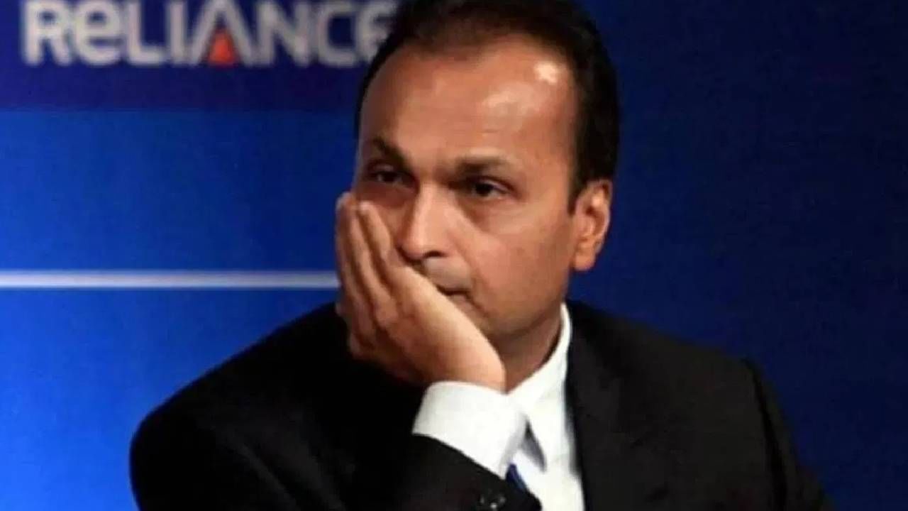 अंबानींच्या अडचणीत मोठी वाढ, 5 ऑगस्टला होणार चौकशी, ईडीचा समन्स अंबानींच्या अडचणीत मोठी वाढ, 5 ऑगस्टला होणार चौकशी, ईडीचा समन्स