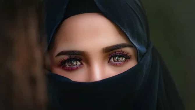 बांग्लादेशी मुस्लिम महिला हिंदू पुरुषांना कसं टार्गेट करतात? मुंबईत इंटरनॅशनल रॅकेटचा पदार्फाश
