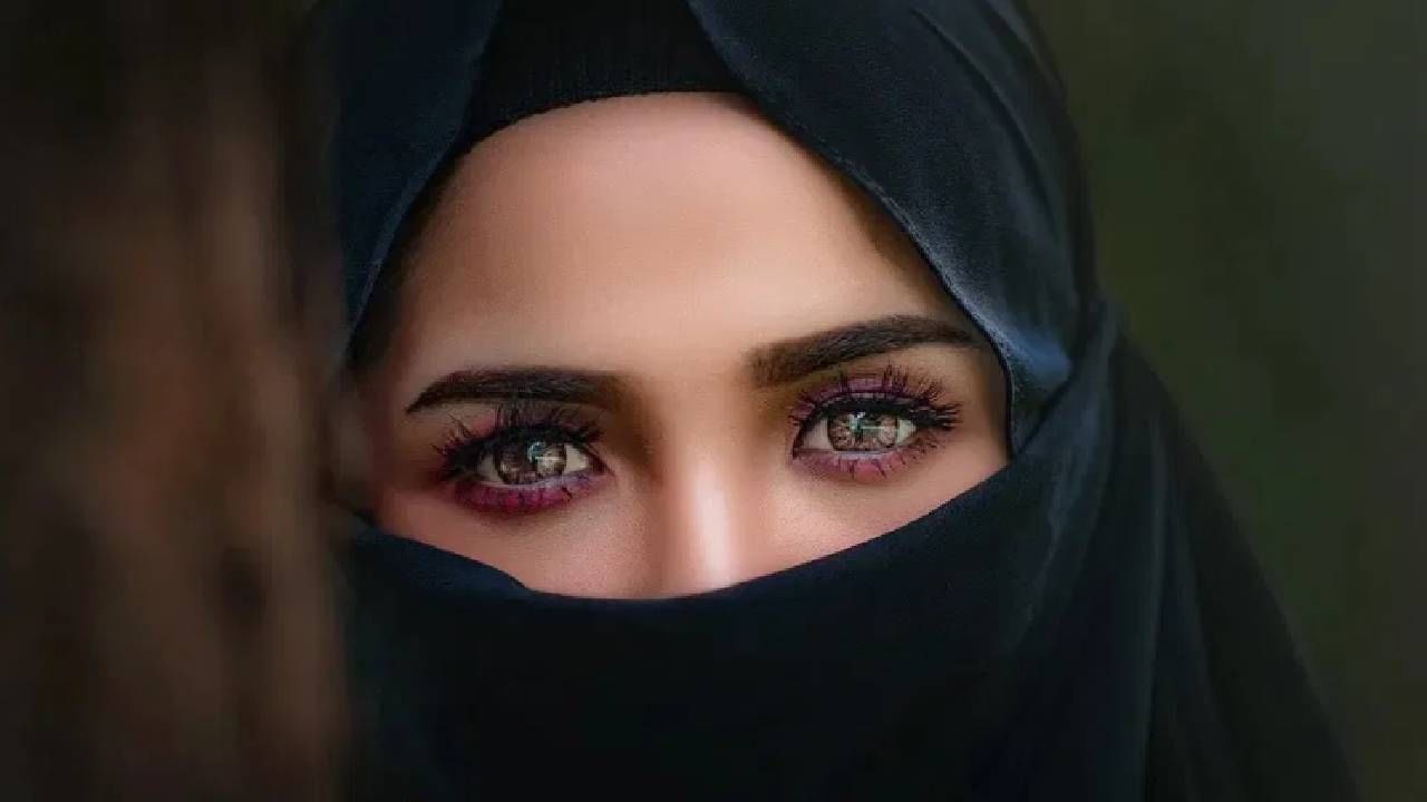 बांग्लादेशी मुस्लिम महिला हिंदू पुरुषांना कसं टार्गेट करतात? मुंबईत इंटरनॅशनल रॅकेटचा पदार्फाश बांग्लादेशी मुस्लिम महिला हिंदू पुरुषांना कसं टार्गेट करतात? मुंबईत इंटरनॅशनल रॅकेटचा पदार्फाश