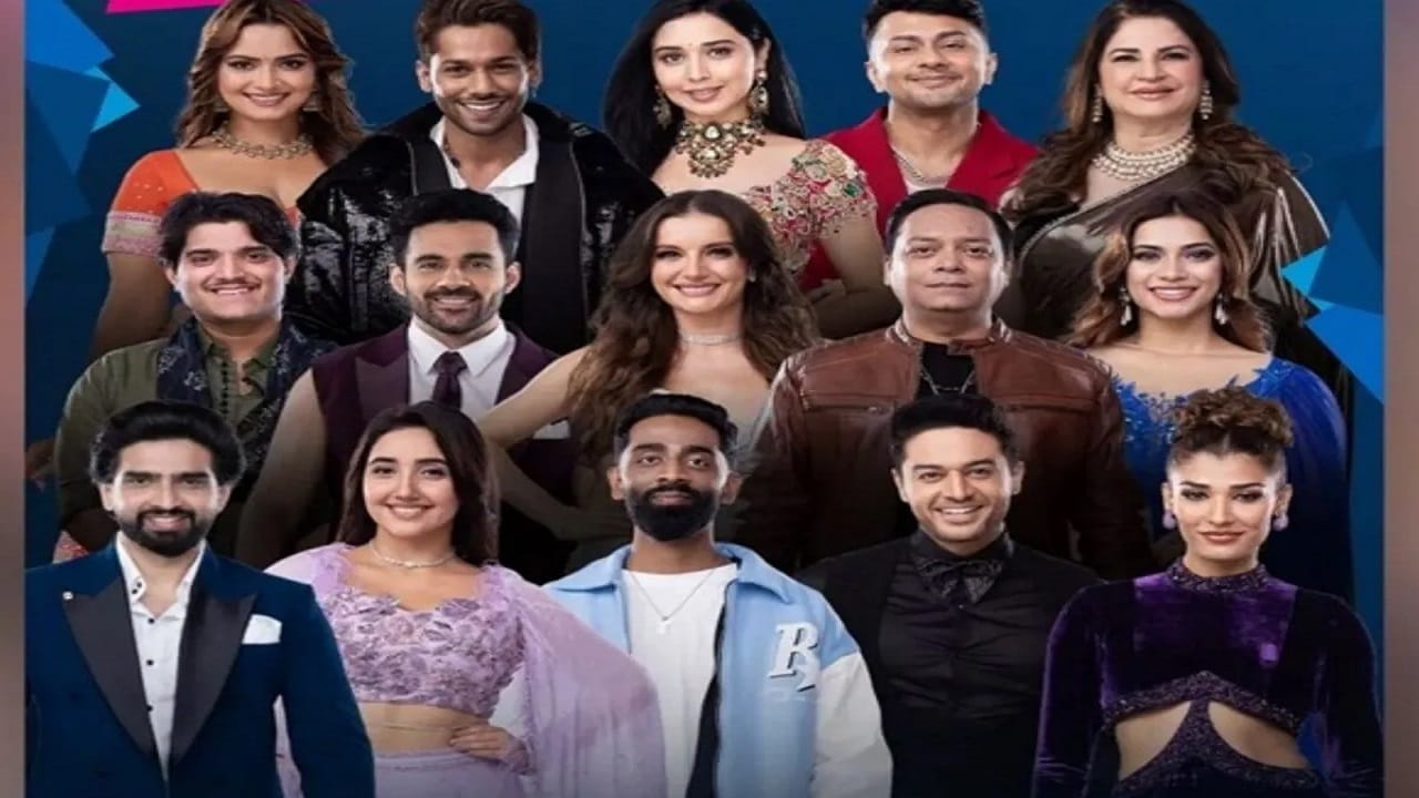 Bigg Boss 19 च्या घरात सुरु झाली लव्हस्टोरी! सलमान खान समोर गुडघ्यांवर बसून विचारलं, 'मुझसे शादी करोगी....', व्हिडीओ व्हायरल