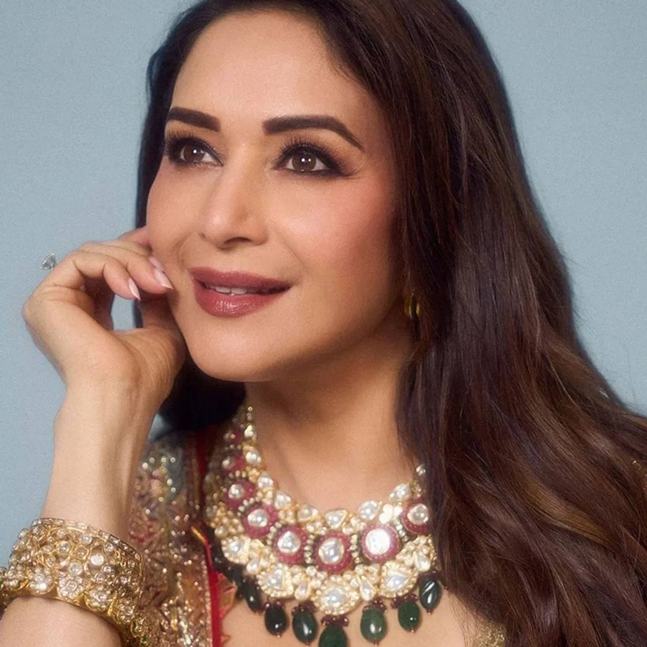 24 वर्षांपूर्वी रिलीज झालेला माधुरी दीक्षितचा 'लज्जा' चित्रपट बॉक्स ऑफिसवर सुपर फ्लॉप ठरलेला. यात अजय देवगण, मनीषा कोइराला आणि अनिल कपूरसारखे स्टार्स होते. 20 कोटीमध्ये बनलेल्या या चित्रपटाने 15 कोटीची कमाई केलेली.