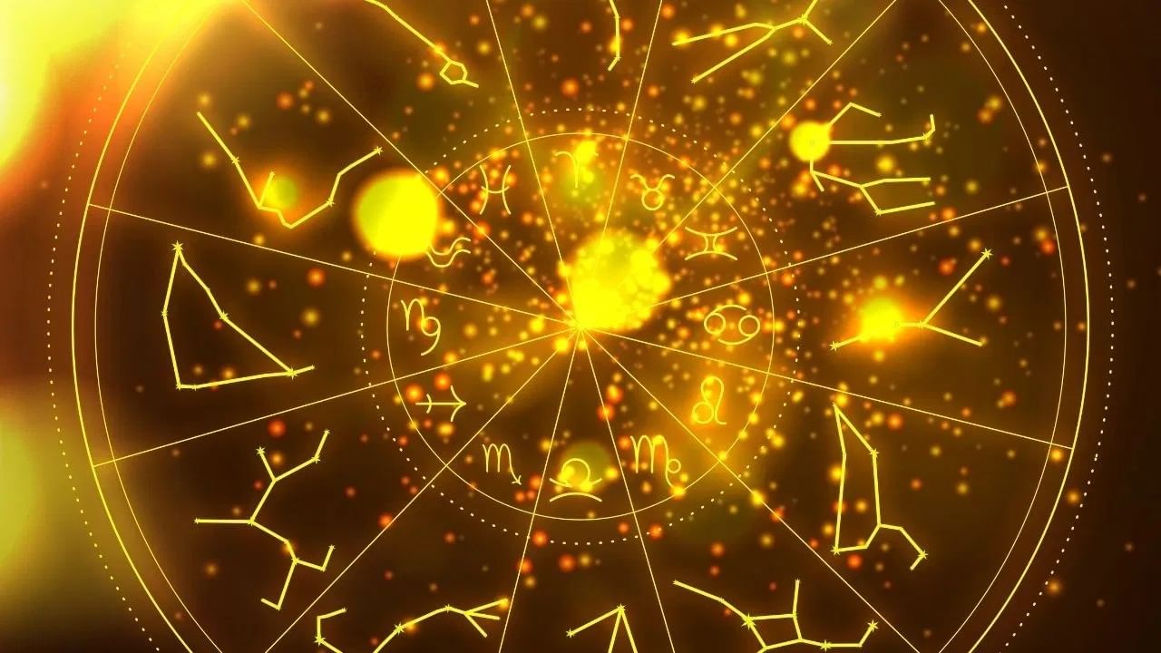 वृषभ - तुमच्या संपत्तीत वाढ होऊ शकते. तुम्हाला काही चांगली बातमी मिळू शकते. नोकरी करणाऱ्यांना प्रगतीची सुवर्णसंधी मिळू शकते.