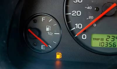 Increase Car Average: ड्रायव्हिंग करताना ‘या’ गोष्टी लक्षात ठेवा