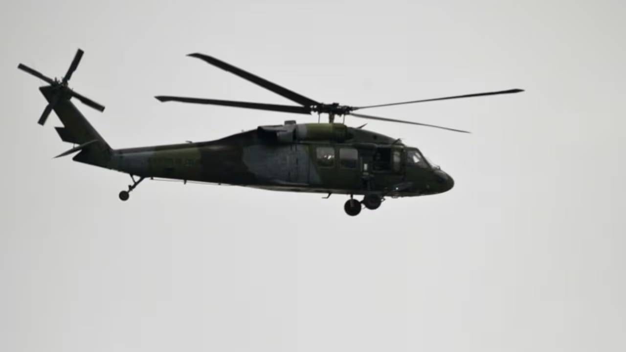 मोठी बातमी! कोलंबिया एअरबेसजवळ स्फोट, 5 जणांचा मृत्यू मोठी बातमी! कोलंबिया एअरबेसजवळ स्फोट, 5 जणांचा मृत्यू