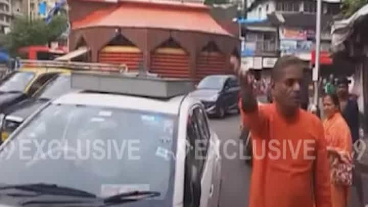 Kabutar Khana : तो लालबागवरून आला अन् म्हणाला आणखी 12 गाड्या येणार... कबुतरांना खाद्य देणाऱ्याची मुजोरी तर बघा, VIDEO व्हायरल Kabutar Khana : तो लालबागवरून आला अन् म्हणाला आणखी 12 गाड्या येणार... कबुतरांना खाद्य देणाऱ्याची मुजोरी तर बघा, VIDEO व्हायरल