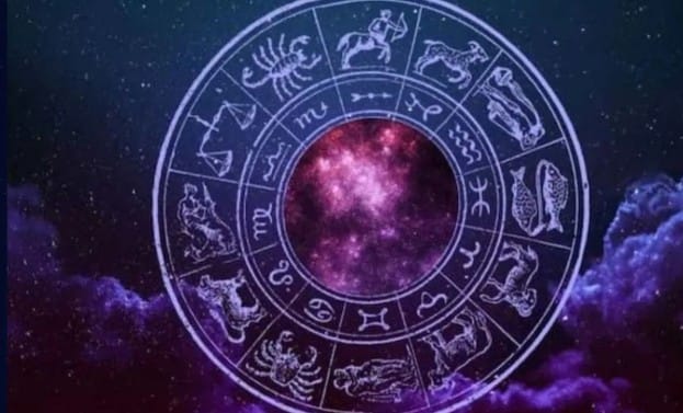 शनीच्या पूर्व भाद्रपद नक्षत्र गोचरमुळे मिथून राशीच्या लोकांना चांगले दिवस येऊ शकतात. कोणतेही जास्त कष्ट न घेता धनसंपत्ती मिळण्याची शक्यता आहे.  या काळात ऑफिसची सर्वच कामं चांगल्या पद्धतीने पूर्ण करू शकाल. 