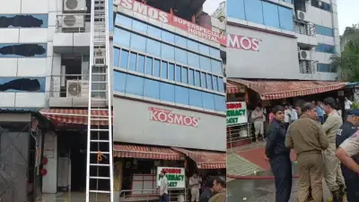 अन् खाटेला खिळलेले पेशंट पळायला लागले... हॉस्पिटलमध्ये भीषण अग्नितांडव, रुग्णांना बाहेर काढण्याचे शर्तीचे प्रयत्न