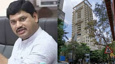 मुंबईत कोट्यवधींच घर; तरी मुंडेंना शासकीय बंगल्याचा मोह आवरेना! ताबा न सोडण्यावर केलेला अजब दावा