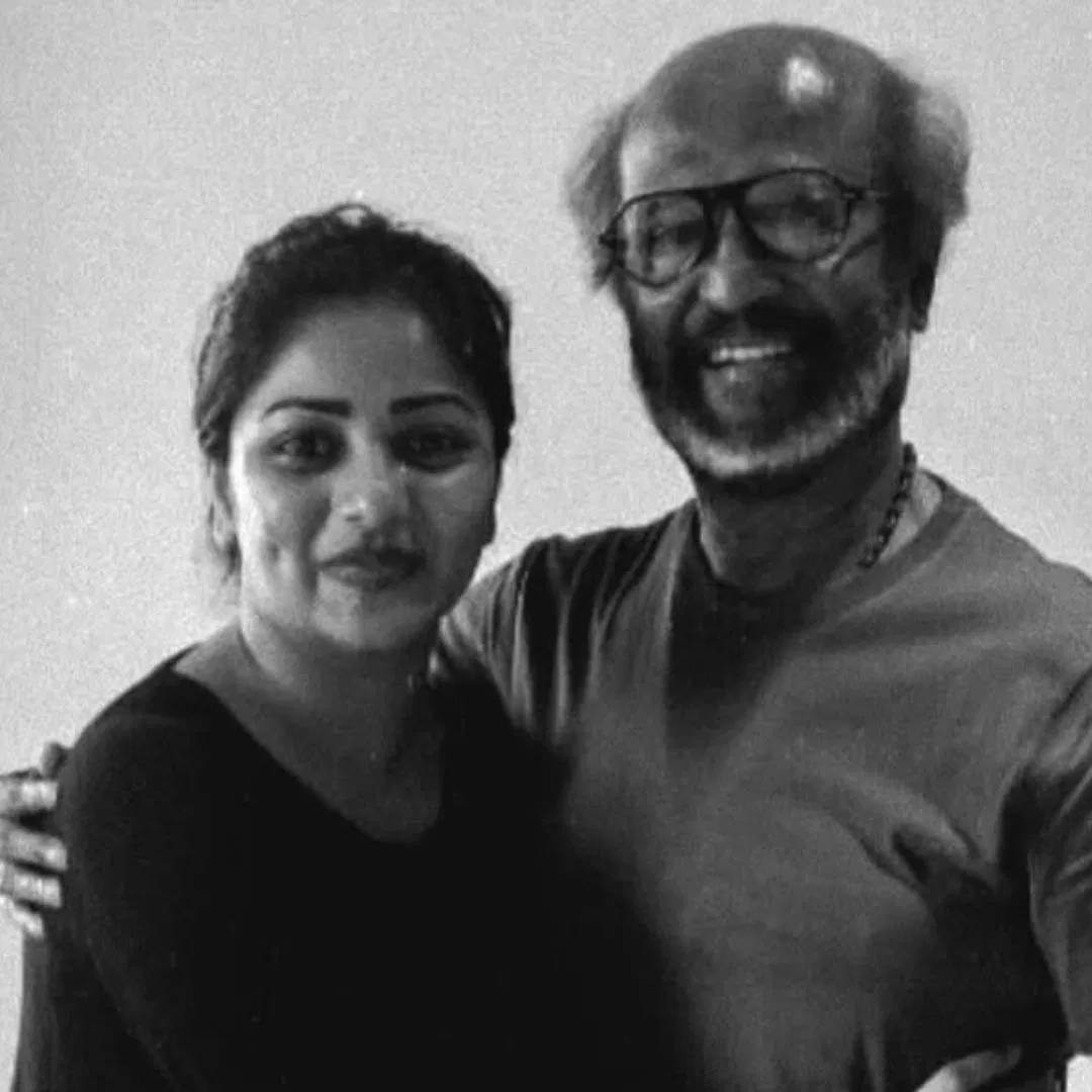 कुली हा चित्रपट प्रेक्षकांना 80 आणि 90 च्या दशकात घेऊन जाणारा आहे.  ‘कुली’मध्ये चाहत्यांना रजनीकांत यांचा तोच जुना स्वॅग, अंदाज आणि स्टाइल पहायला मिळते. रजनीकांत दक्षिणेतले मोठे सुपरस्टार आहेत. भारतात त्यांचा मोठा चाहतावर्ग आहे. 