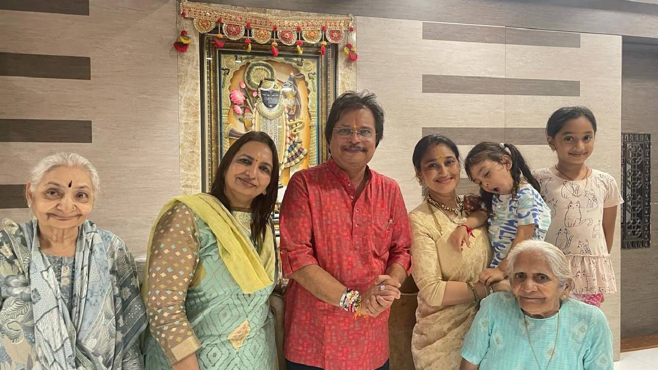 दिशाला दोन मुलं असून ती सध्या तिच्या कौटुंबिक जीवनावर लक्ष केंद्रीत करत आहे. ती मालिकेत परत कधी येणार, याची सतत विचारणा चाहत्यांकडून होत असते. परंतु याचं नेमकं उत्तर निर्मात्यांकडेही नाही. असं असलं तरी दिशाचे काही फोटो सोशल मीडियावर सतत व्हायरल होत असतात. 
