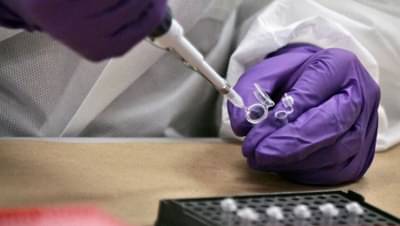 पती-पत्नींनी केली DNA टेस्ट,अहवालात दोघे निघाले मायलेक, सत्य जाणून बसला धक्का