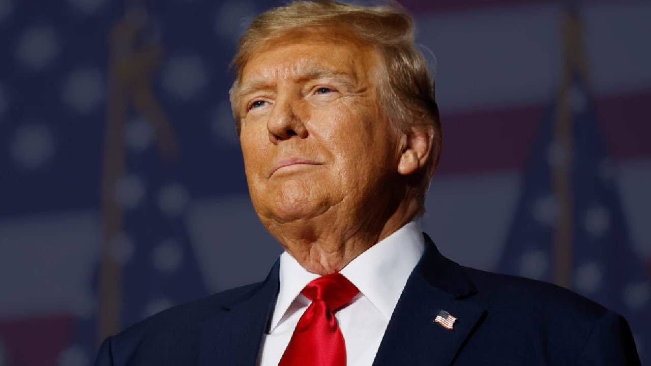 डोनाल्ड ट्रम्प यांनी बीजिंगवरील टॅरिफ निलंबनाची मुदत वाढवली