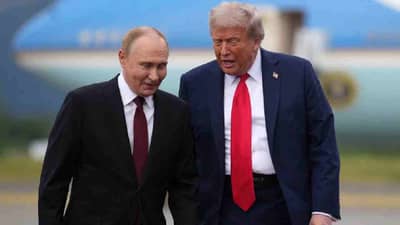 ट्रम्प-पुतिन भेटीत अचानक आलं सिक्रेट पत्र, त्या चिठ्ठीत नेमकं काय होतं? गूढ समोर!