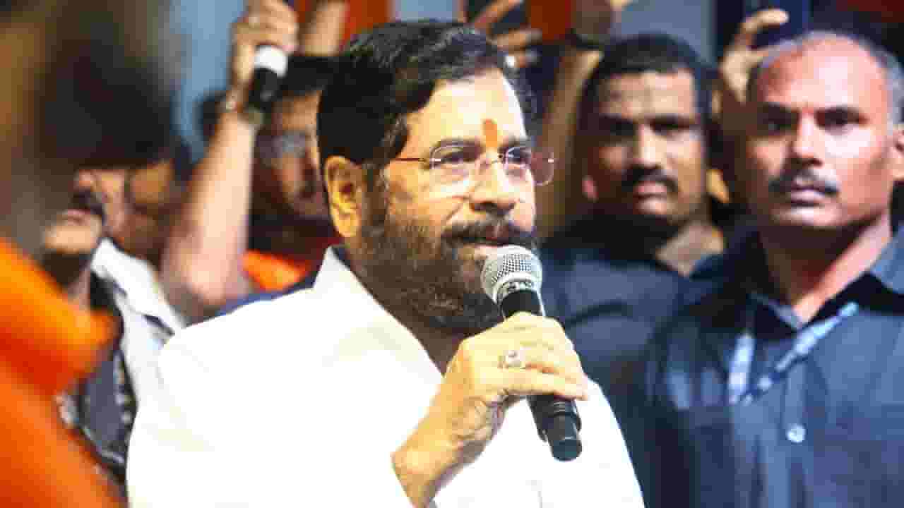 Eknath Shinde | मोदींना सामान्यांची दिवाळी गोड केली; शिंदेंनी व्यक्त केल्या भावना Eknath Shinde | मोदींना सामान्यांची दिवाळी गोड केली; शिंदेंनी व्यक्त केल्या भावना
