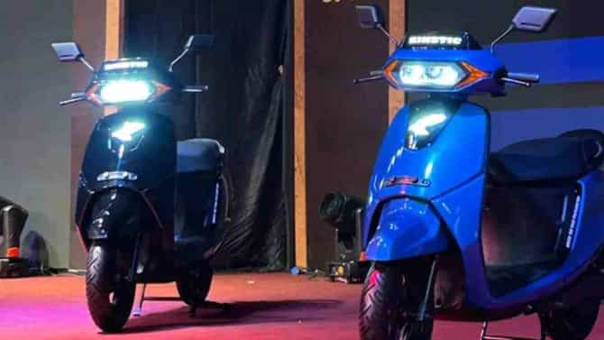 किंमत बजेटमध्ये, खास फीचर्सच्या ‘या’ 5 कंपन्यांच्या स्वस्त इलेक्ट्रिक स्कूटर्स, जाणून घ्या