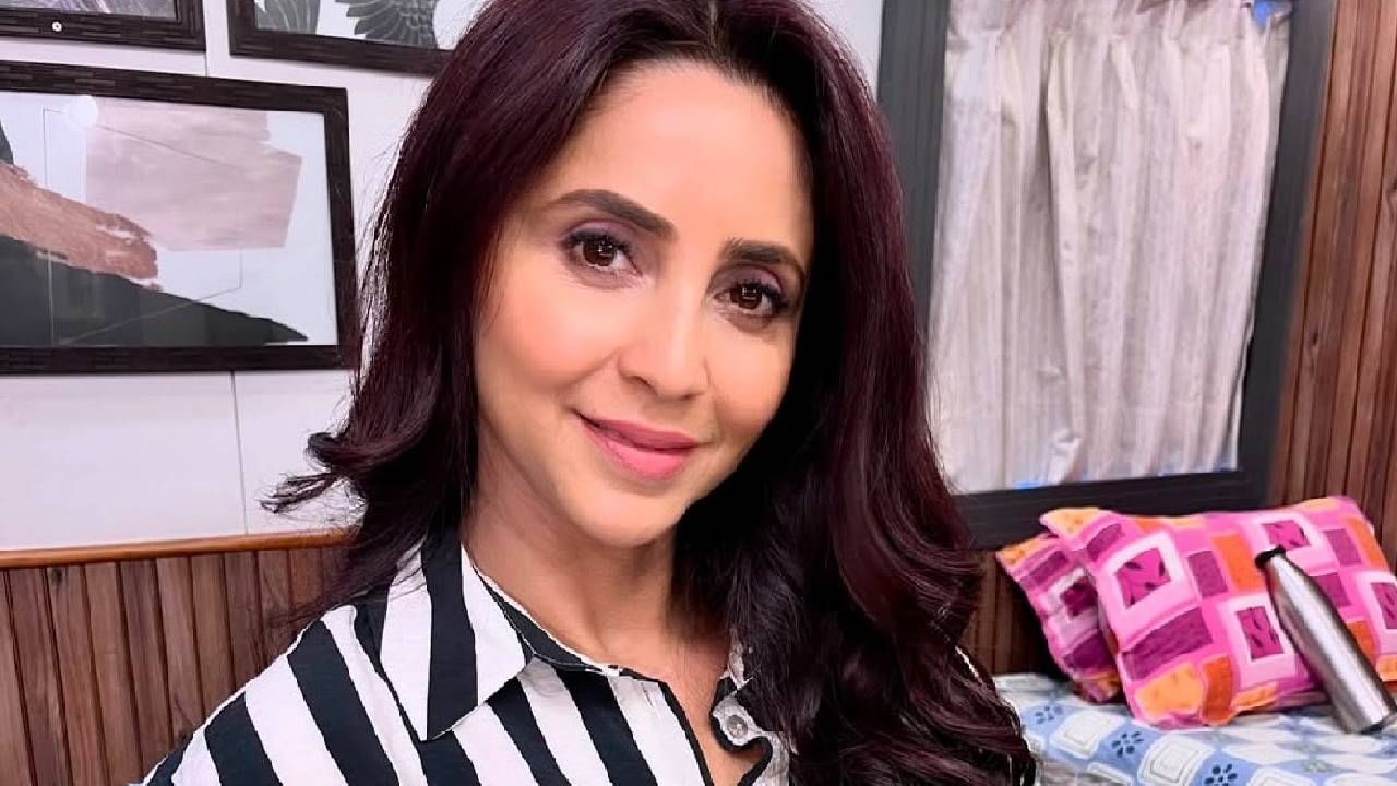 मुलीला सेक्स टॉय गिफ्ट द्यायचं अभिनेत्रीच्या मनात आलं, असं करणं किती योग्य? तज्ज्ञ काय सांगतात? ती गोष्ट... मुलीला सेक्स टॉय गिफ्ट द्यायचं अभिनेत्रीच्या मनात आलं, असं करणं किती योग्य? तज्ज्ञ काय सांगतात? ती गोष्ट...